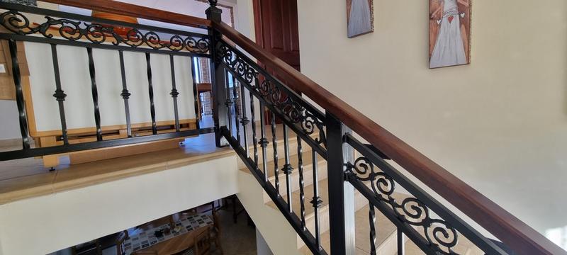 3 Bedroom Property for Sale in Reebok Western Cape